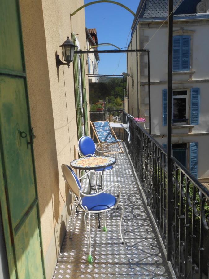 Maison Spacieuse Et Agreable Saint-Georges-de-Luzençon Kültér fotó