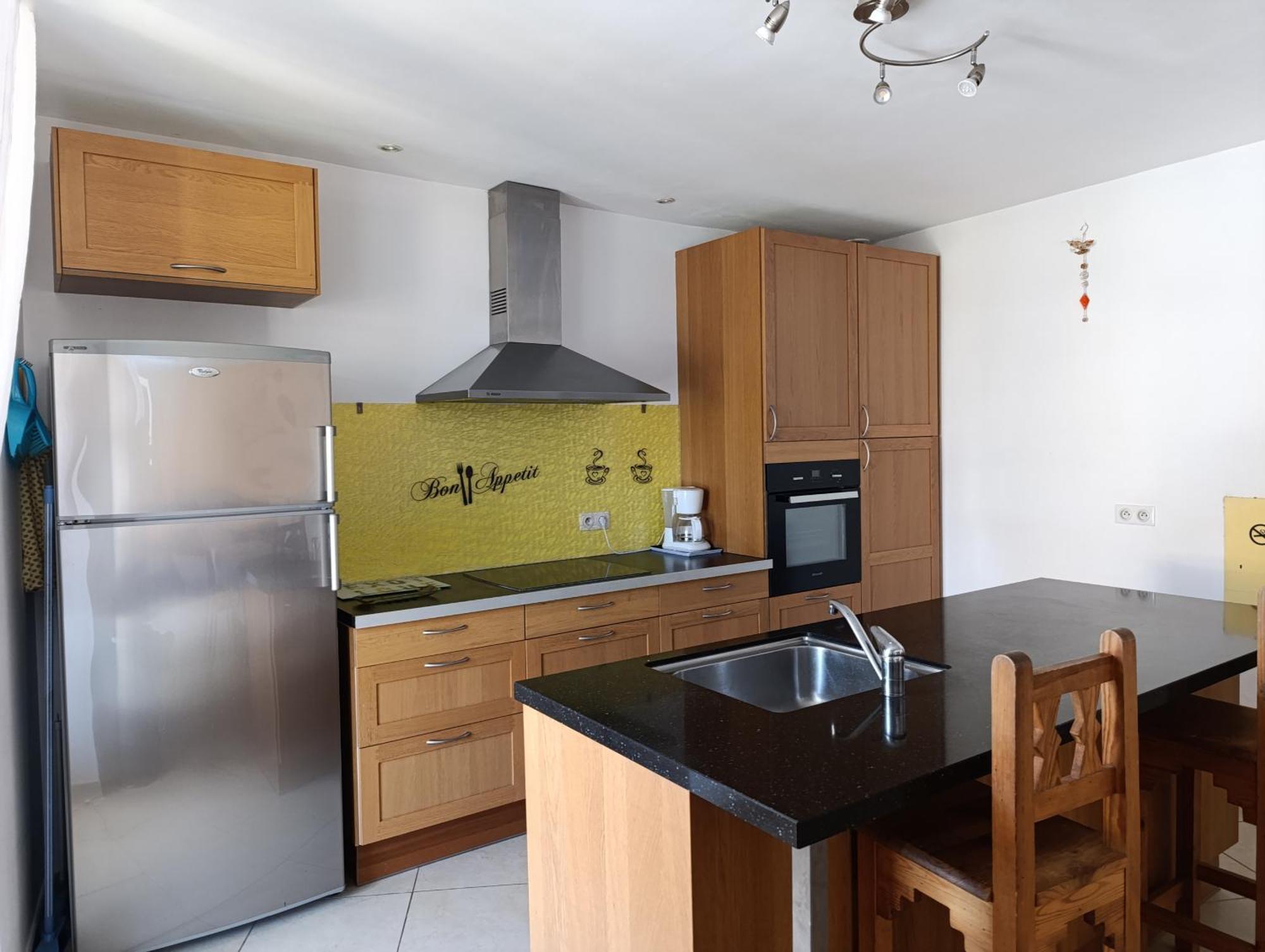 Maison Spacieuse Et Agreable Saint-Georges-de-Luzençon Kültér fotó