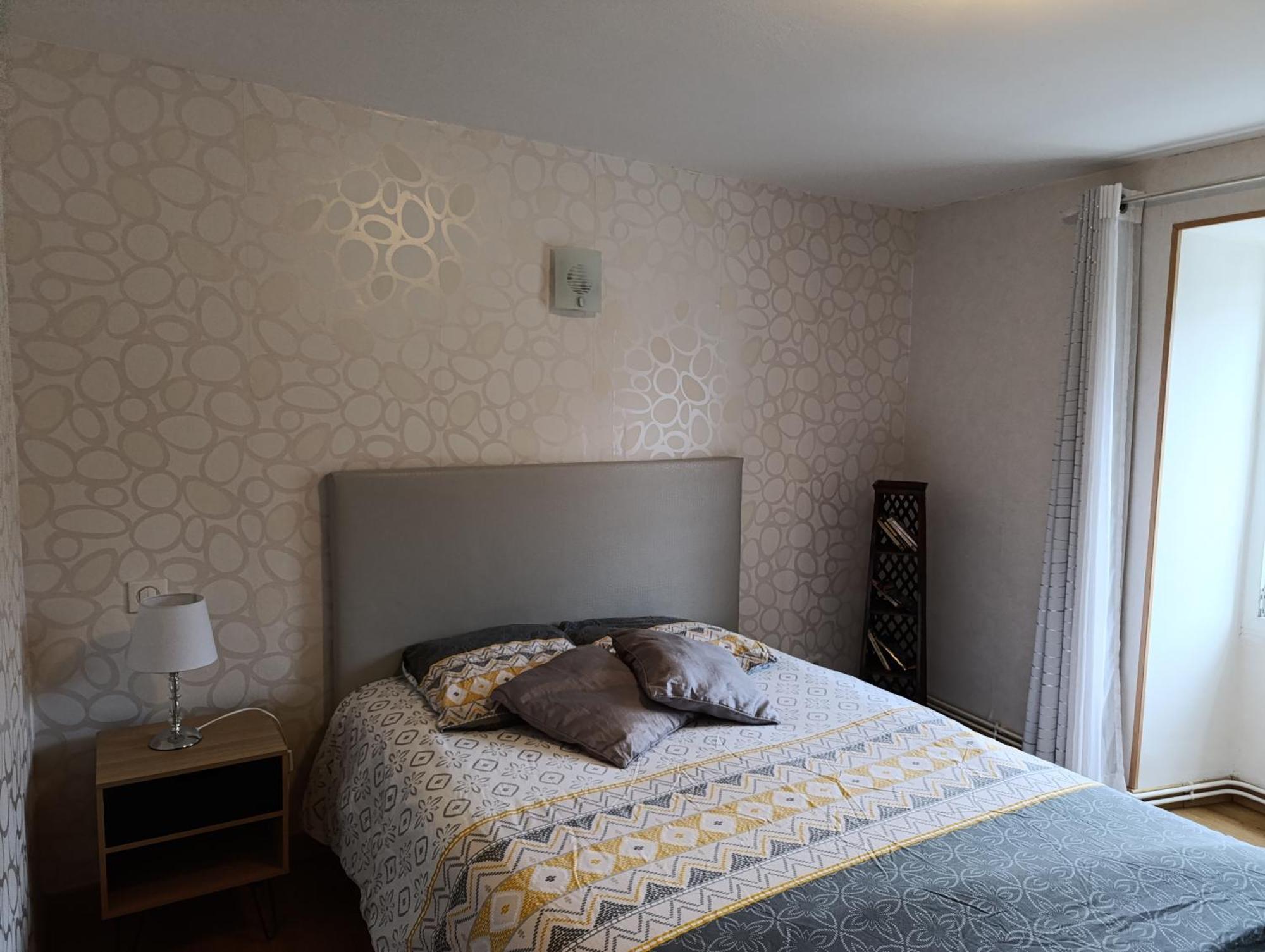 Maison Spacieuse Et Agreable Saint-Georges-de-Luzençon Kültér fotó