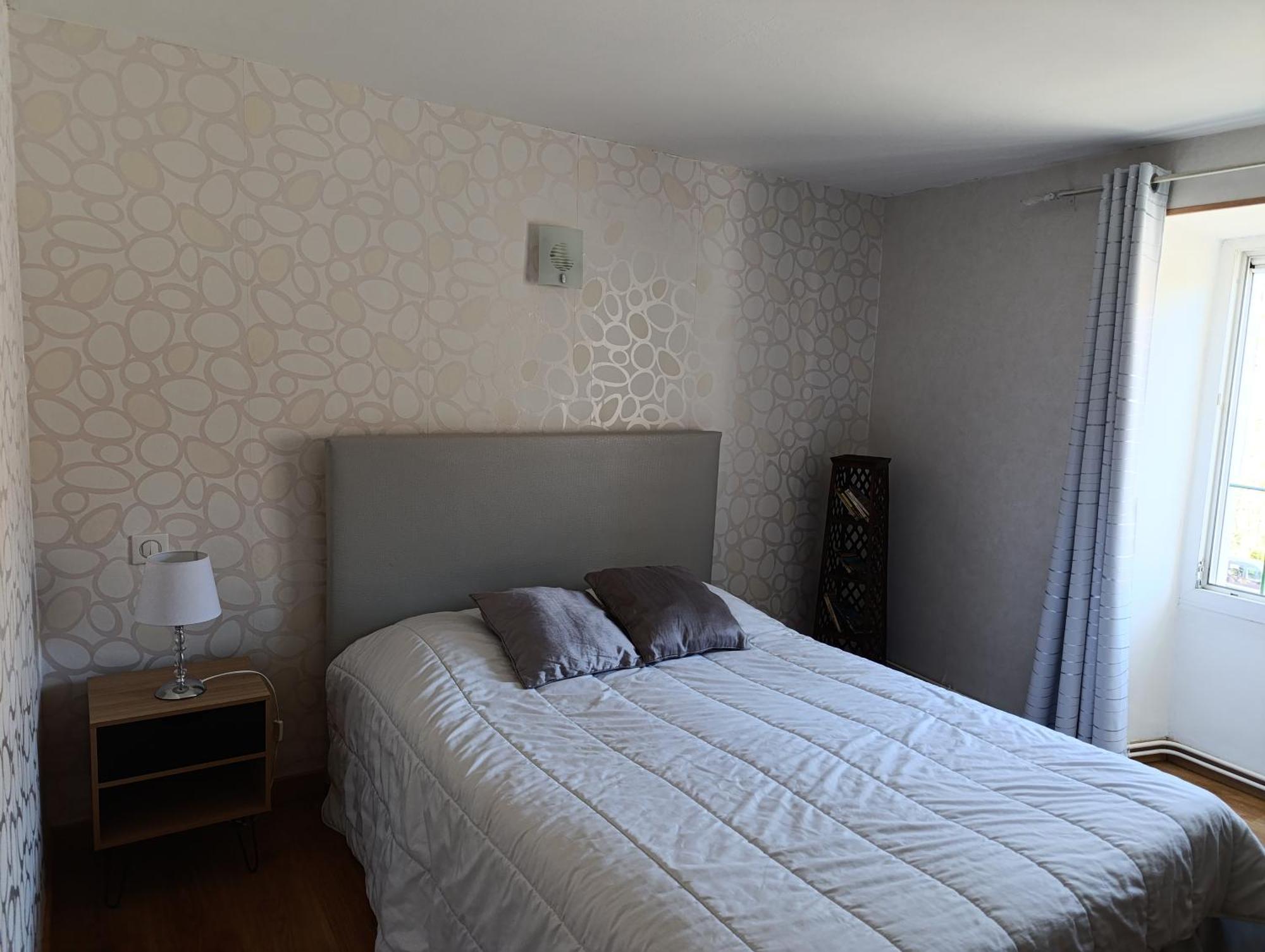 Maison Spacieuse Et Agreable Saint-Georges-de-Luzençon Kültér fotó