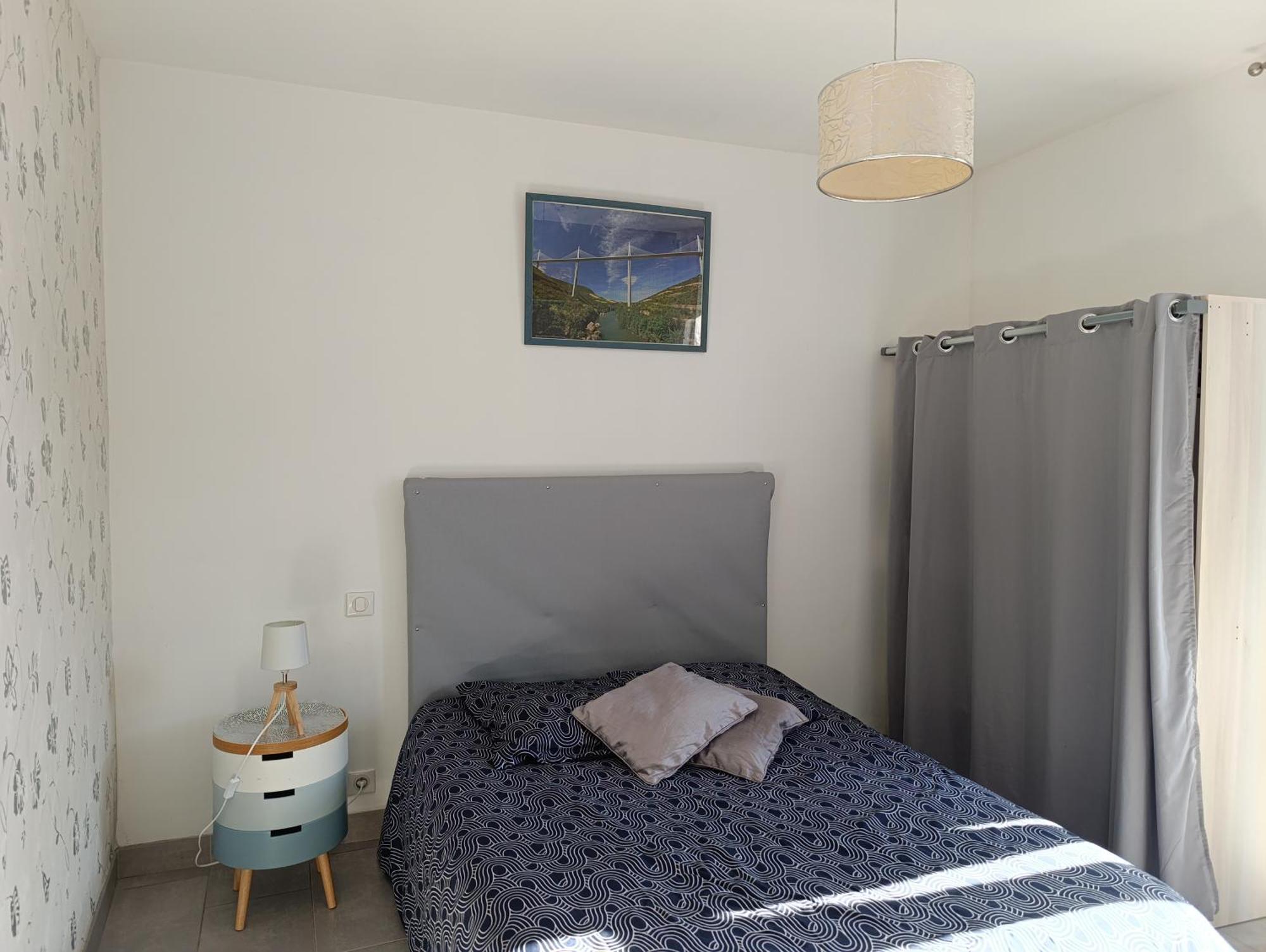 Maison Spacieuse Et Agreable Saint-Georges-de-Luzençon Kültér fotó