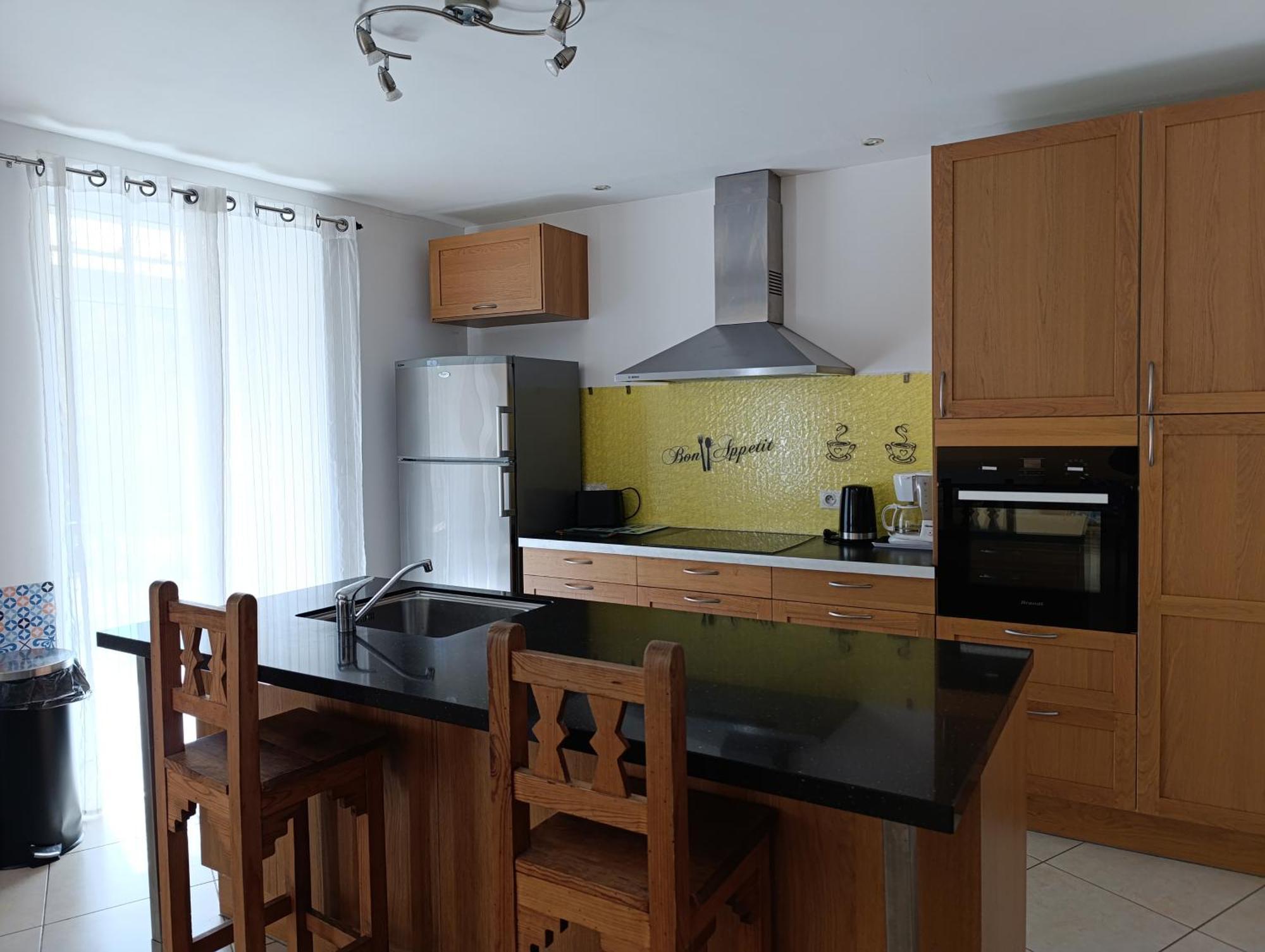 Maison Spacieuse Et Agreable Saint-Georges-de-Luzençon Kültér fotó